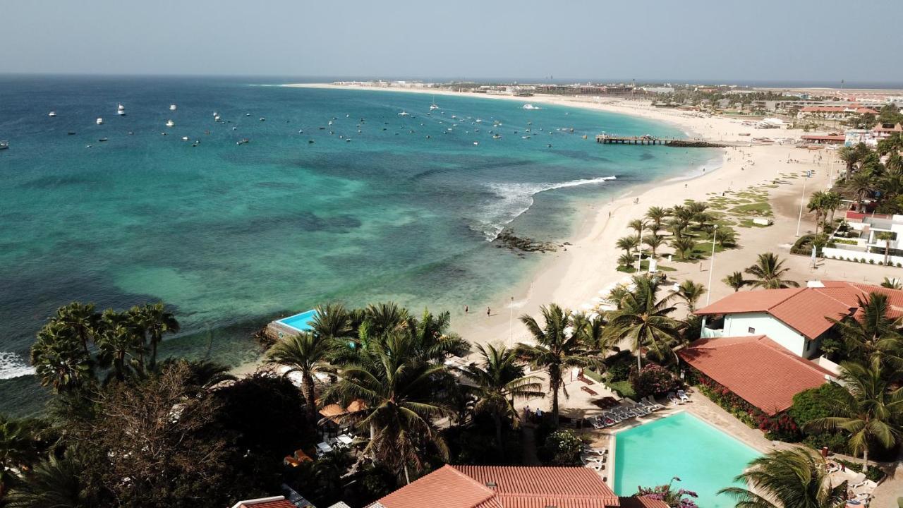 Oceanfront Apt 4 Porto Antigo II Santa Maria Bagian luar foto