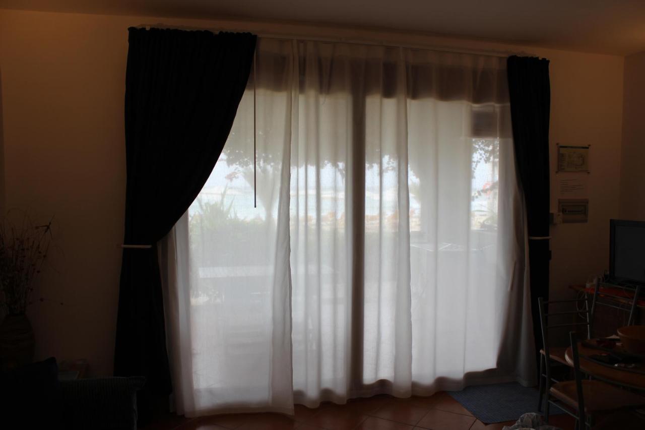 Oceanfront Apt 4 Porto Antigo II Santa Maria Bagian luar foto